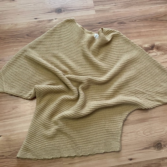 Sweater | Sadie & Sage - Picture 13 of 13